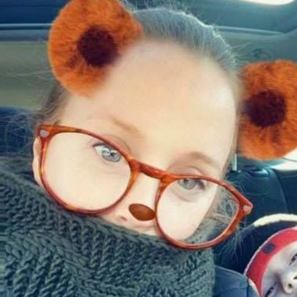 Meet your Posher, Sharron